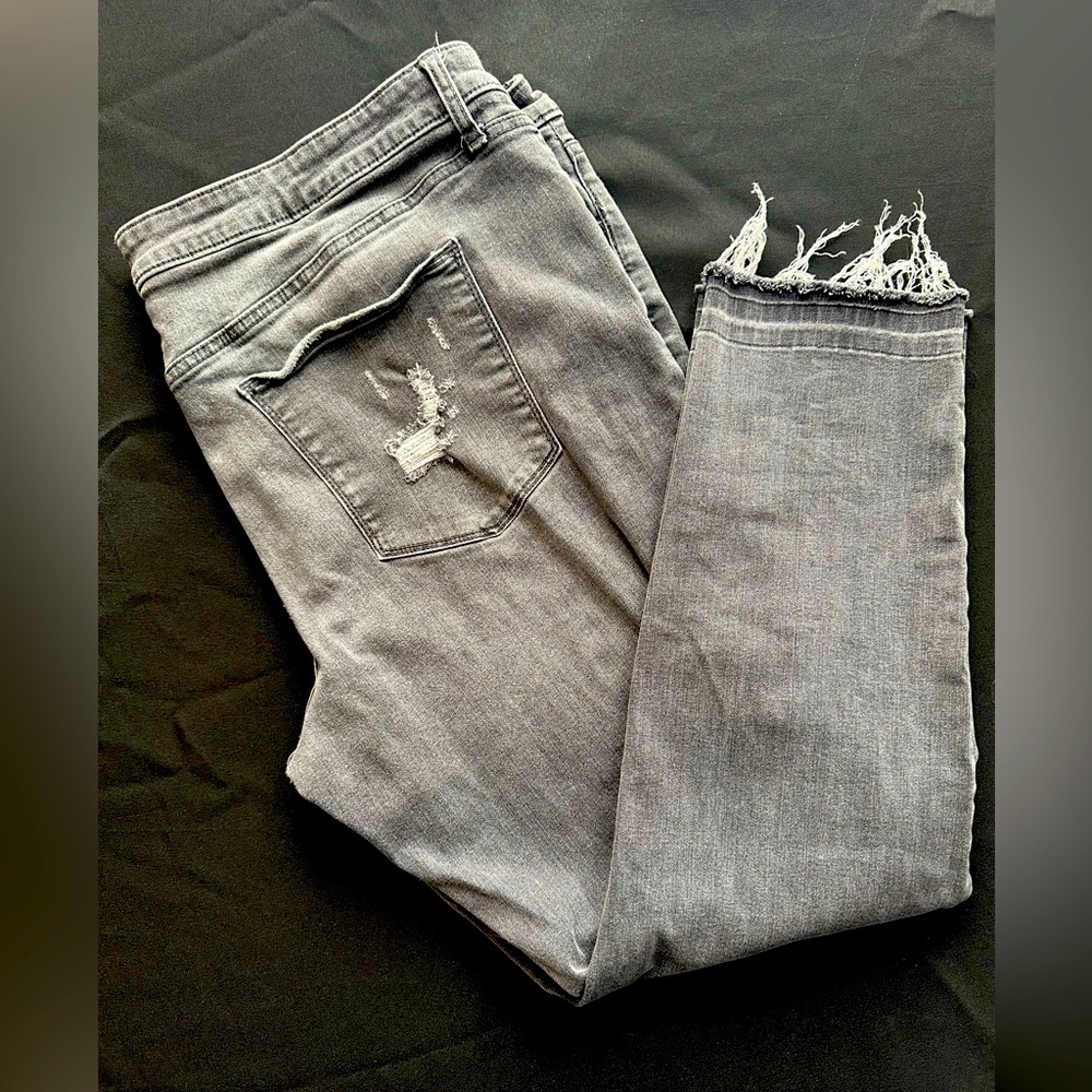 Universal Thread Black Washed Denim - image 1